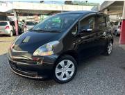 VENDO HERMOSO TOYOTA RACTIS 2010 SIN USO EN PY