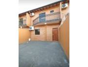 Alquilo hermoso duplex en la ciudad de Fernando de la Mora, zona sur