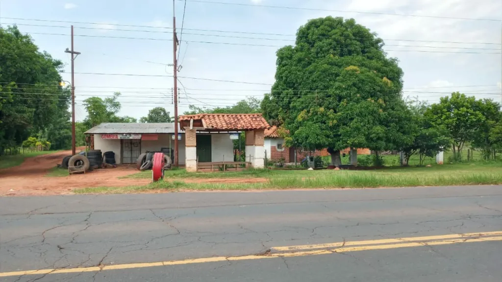 TERRENO EN VENTA EN YAGUARÓN — Foto 2