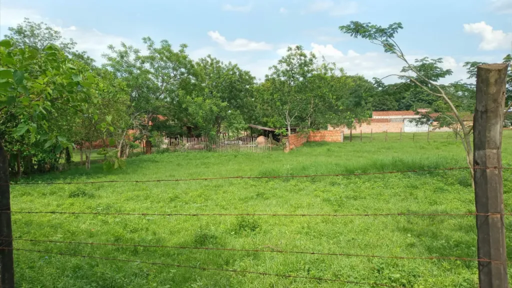TERRENO EN VENTA EN YAGUARÓN — Foto 3
