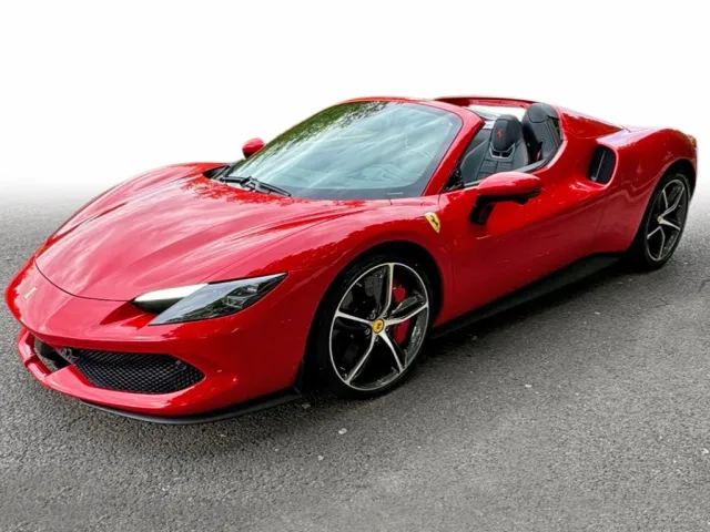 Ferrari 296 Gts 2024 — foto 2
