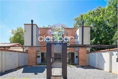 Alquilo moderno dúplex en Cuarto Barrio de Luque