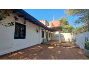 VENDO CASA EN BARRIO BERNARDINO CABALLERO