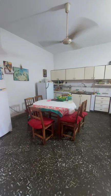 Se vende casa de 2 pisos en el exclusivrio Palma Loma de Luque — foto 3