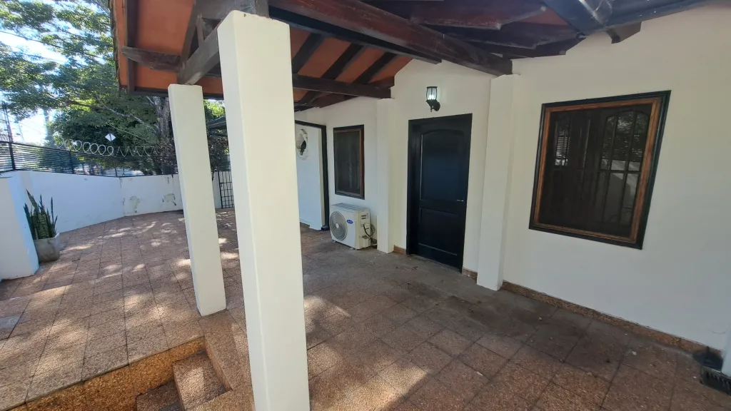 VENDO CASA EN BARRIO SEMINARIO — foto 2