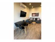 VENDO DPTO DE 1 DORMITORIO EN LIFE DE GAULLE, C/BALCON Y PARRILLA, ESCRITORIO Y AMENITIES