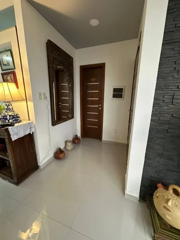 EN VENTA! CASA AMOBLADA Y EQUIPADA EN SAN BERNARDINO- PUERTA DEL LAGO — foto 2
