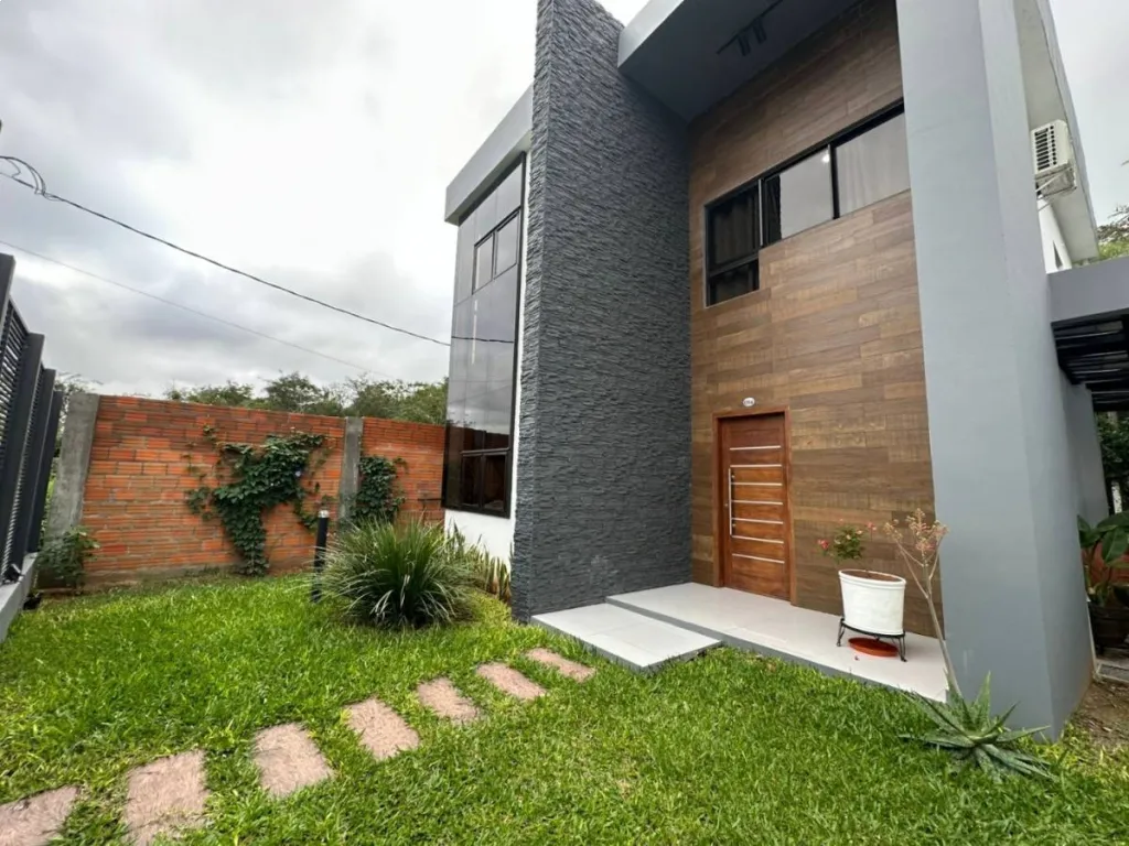 EN VENTA! CASA AMOBLADA Y EQUIPADA EN SAN BERNARDINO- PUERTA DEL LAGO — foto 3