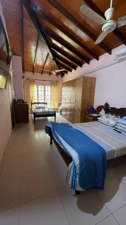 Vendo Casa en Barrio Ycua Saty — foto 2