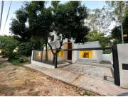 SMA. TRINIDAD, PROX. LUMEN: 230 M2, P/ CASA U OFICINA, AMPLIOS AMBIENTES, 3 DORMITORIOS.