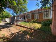 VENDO AMPLIA CASA EN BARRIO NAZARETH!!