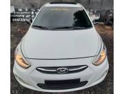 Hyundai accent año 2015