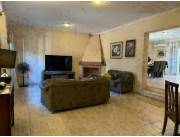 EN VENTA HERMOSA Y AMPLIA CASA EN LAMBARE*