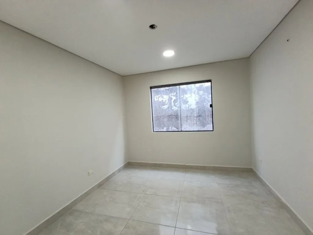 EN VENTA CHATEL EN SAN LORENZO, Barrio Santa Ana — Foto 2
