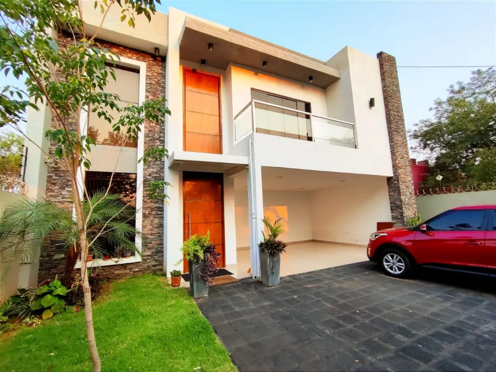 EN VENTA HERMOSA RESIDENCIA EN BO. KENNEDY — foto 3