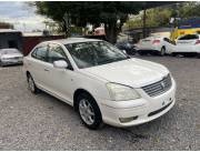 Toyota premio 2004 recién importado impecable