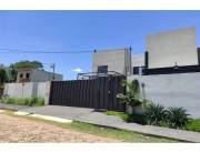 Vendo hermoso duplex entre Luque y Asunción