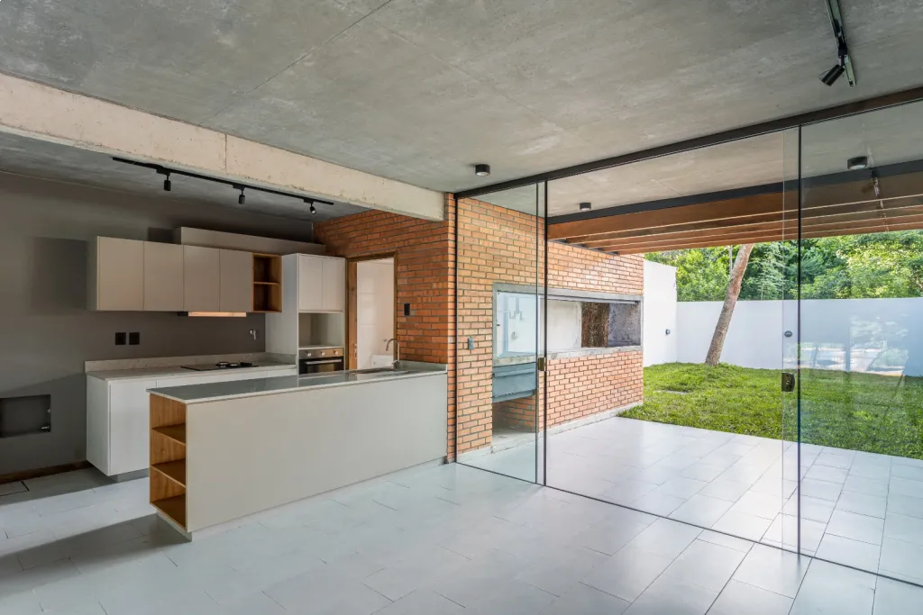 DÚPLEX A ESTRENAR EN LOMA MERLO - LUQUE — foto 2