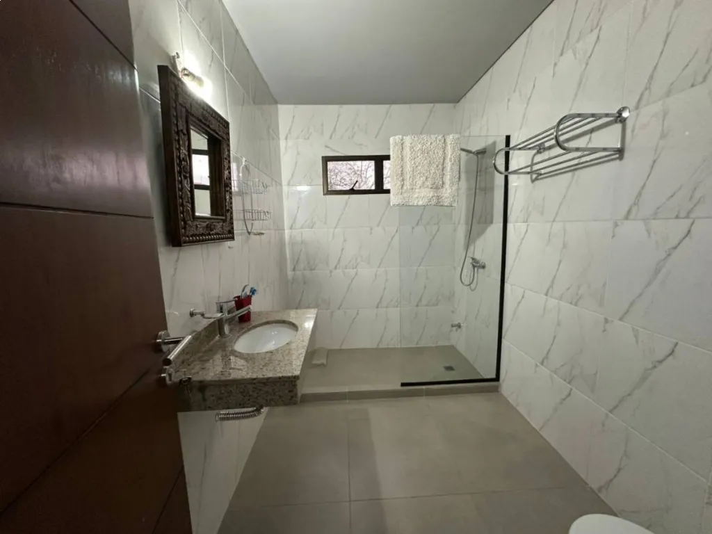 VENDO CASA AMOBLADA SAN BERNARDINO — foto 3