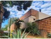 VENDO CASA AMOBLADA EN SAN BERNARDINO
