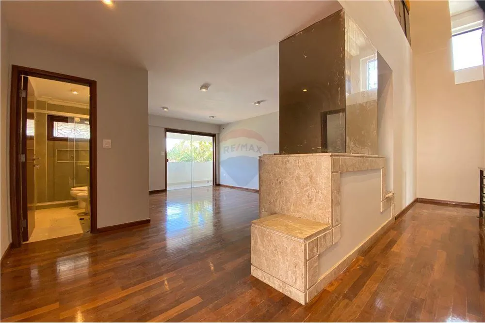 ALQUILO EXCLUSIVA CASA EN ASUNCION ZONA BANCO CENTRAL DEL PARAGUAY — foto 3