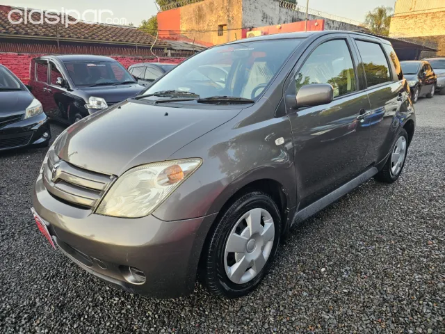 Toyota Ist 2004 - foto 2