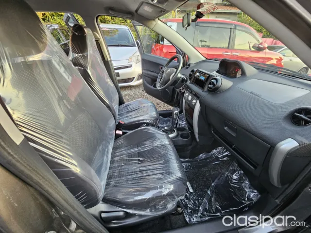 Toyota Ist 2004 - foto 8