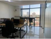 Alquilo oficina amoblada en Trading Park