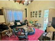 VENDO HERMOSA CASA EN ENCARNACIÓN