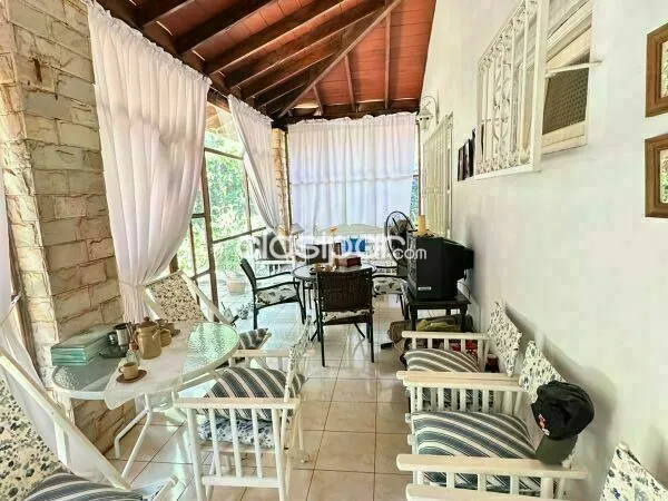 VENDO HERMOSA CASA EN ENCARNACIÓN — foto 3