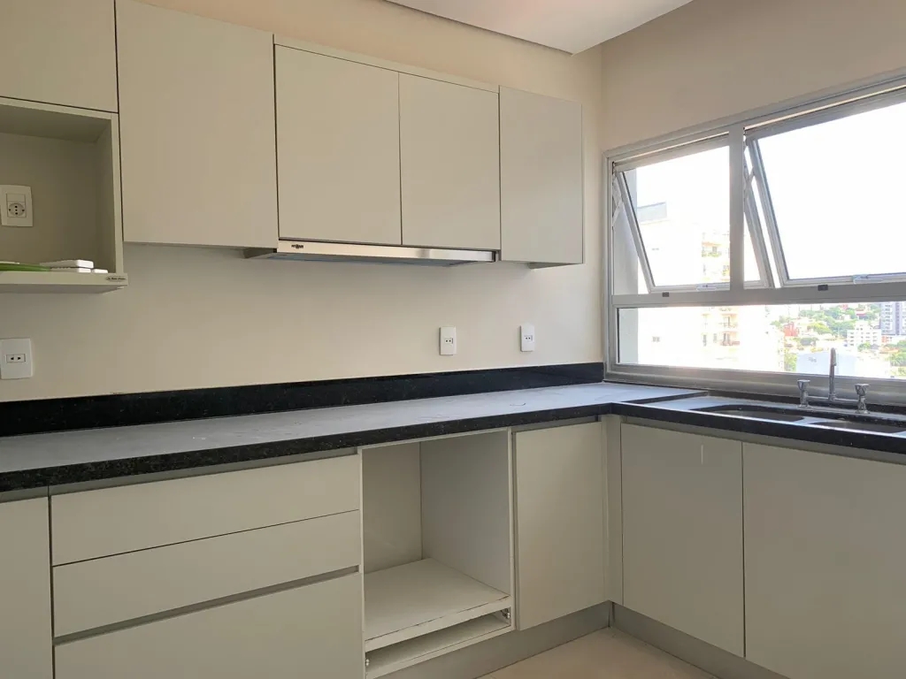 Alquiler departamento de 3 dormitorios, zona Embajada Argentina — foto 3