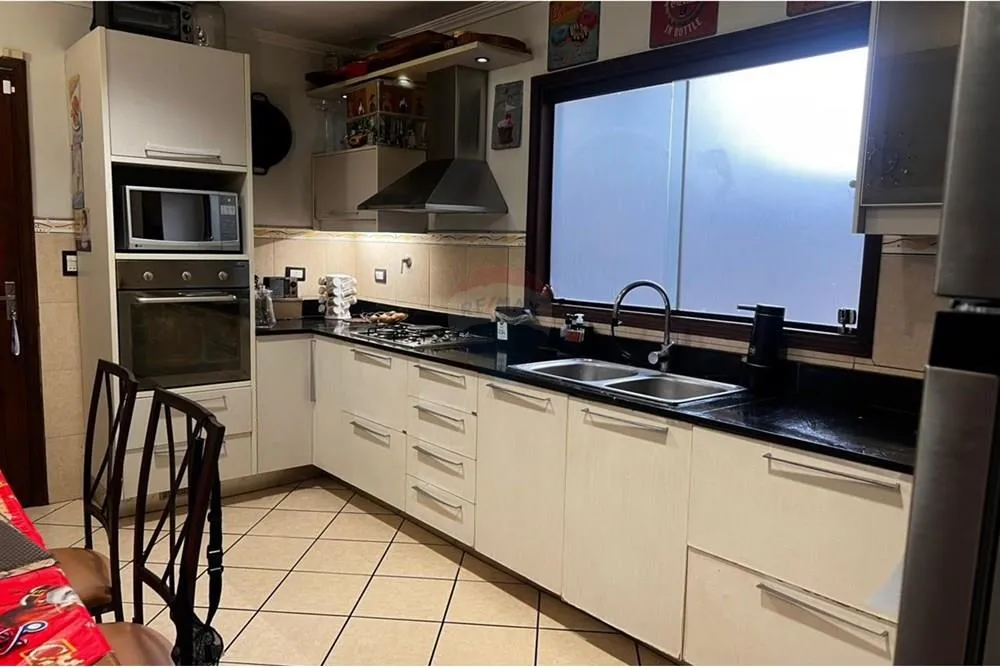 VENDO CASA EN BARRIO NAZARETH — Foto 3