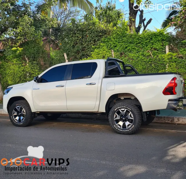Toyota Hilux 2018 — foto 5