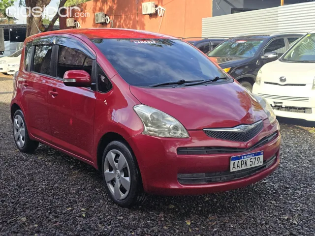 Toyota Ractis 2010 — foto 2