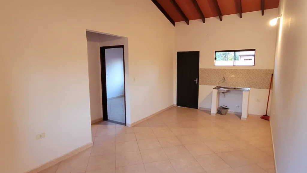 ALQUILO CASA EN ÑEMBY — foto 2