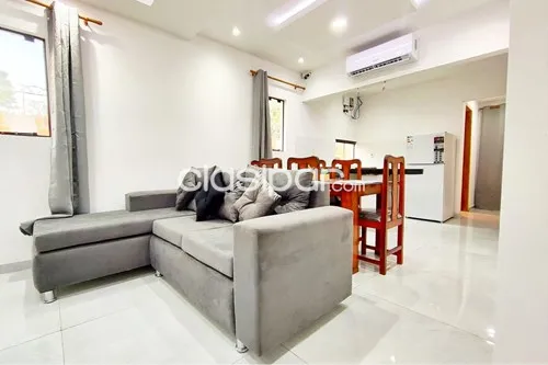 VENDO CASA CON PISCINA EN LUQUE- CAÑADA SAN RAFAEL — foto 3
