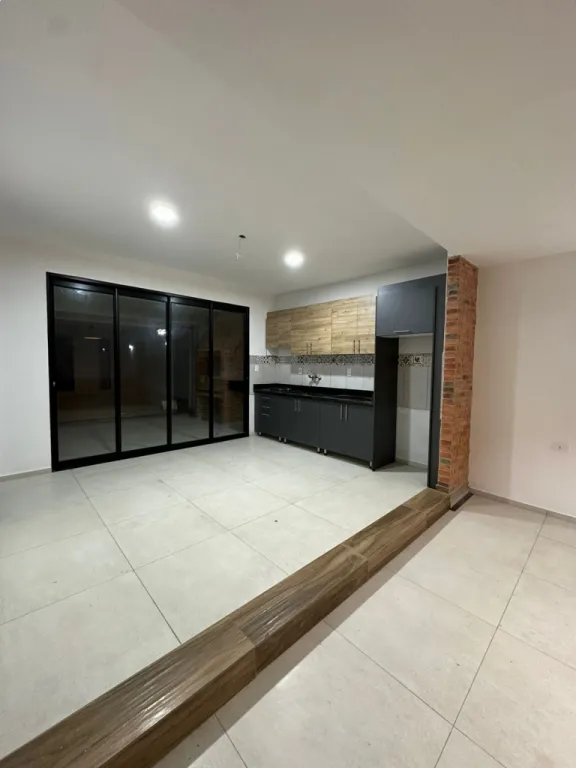 DUPLEX A ESTRENAR ZONA RAKIURA LUQUE — foto 3