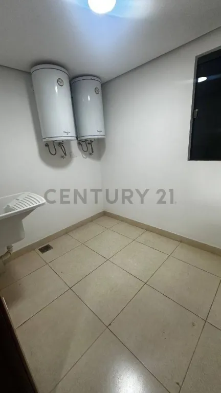 En venta departamento de 3 habitaciones en el Parque del Sol Asunción — foto 2