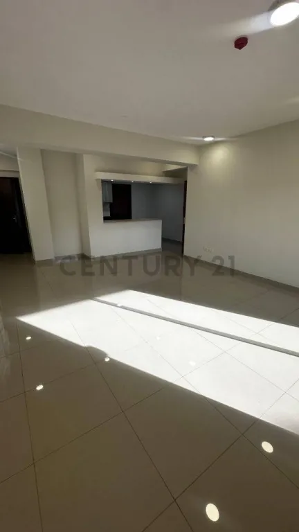 En venta departamento de 3 habitaciones en el Parque del Sol Asunción — foto 3