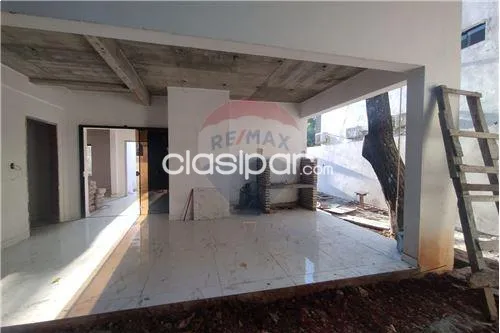 DUPLEX VENTA - ASUNCION HIPODROMO — foto 3