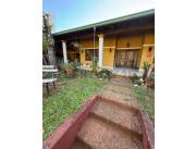 VENDO RESIDENCIA A 5 CUADRAS DE FUENTE SHOPPING SALEMMA