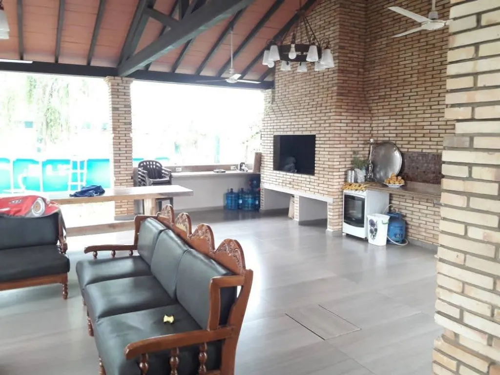 VENDO CASA EN CORONEL OVIEDO SOBRE RUTA 2 COD 3080 — foto 3