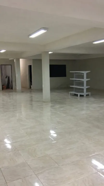 ALQUILO SALON EN EL CENTRO DE LUQUE COD 3101 — photo 2