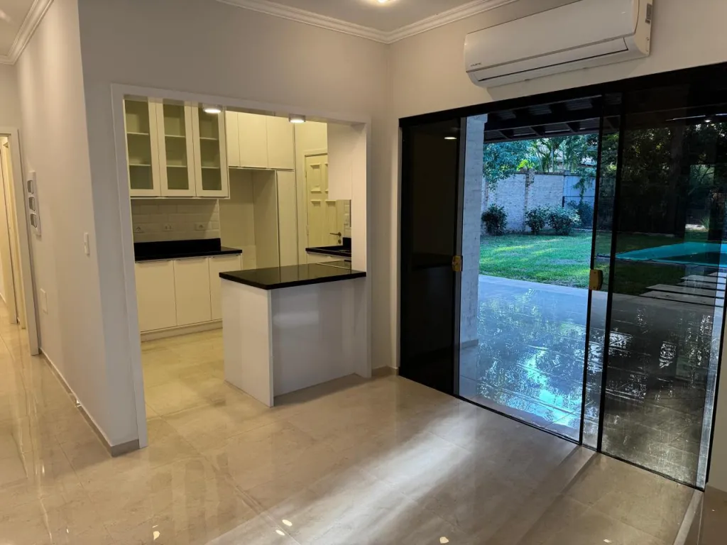 ALQUILO O VENDO CASA EN MARIANO SURUBI.I COD 4919 — photo 3