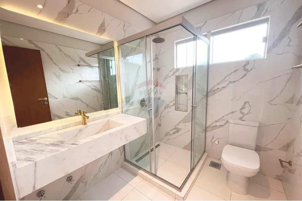 VENDO DUPLEX A ESTRENAR SOBRE AVDA DEL YACHT — foto 3