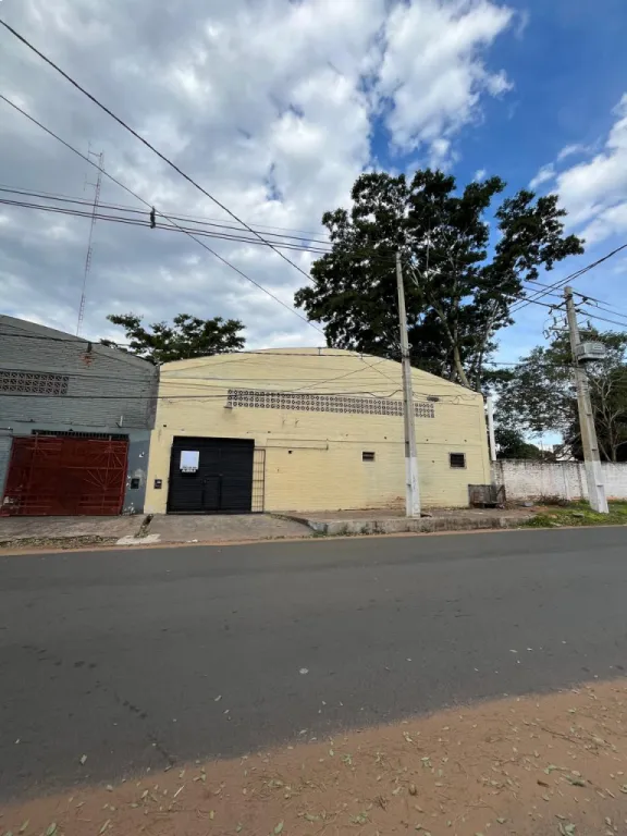 ALQUILO TINGLADO EN LUQUE A 3 CUADRAS DEL ESTADIO — фото 2