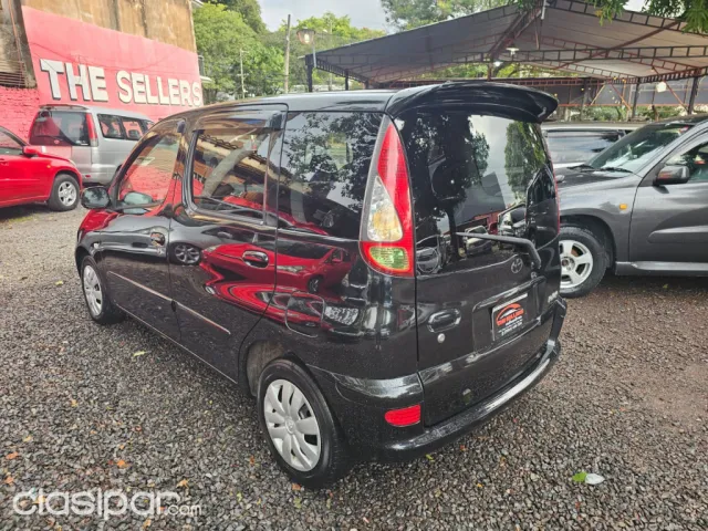 Toyota Funcargo 2003 — foto 3