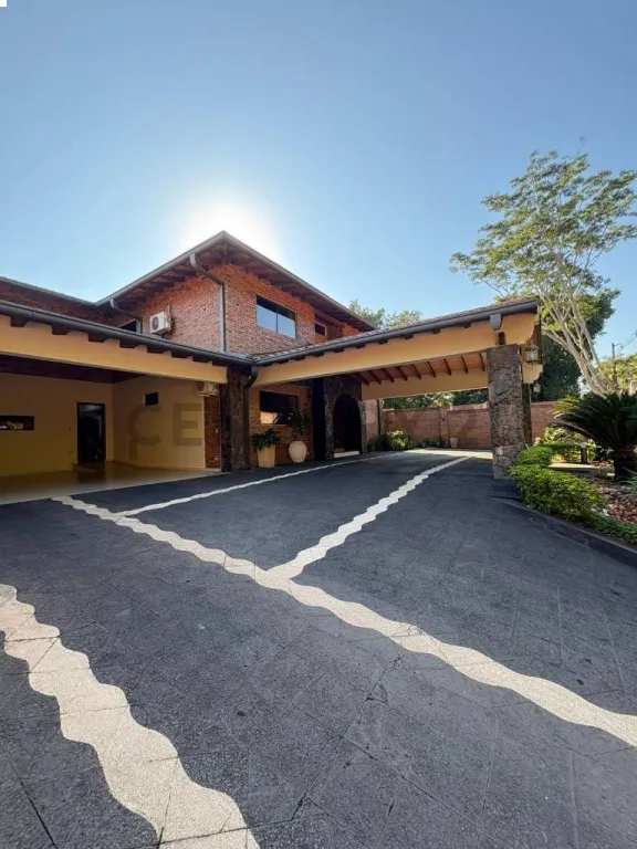 EN VENTA RESIDENCIA DE LUJO AMOBLADA EN LAMBARE — foto 3
