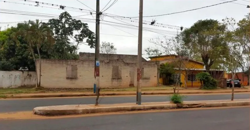 Vendo Casa sobre Avenida Principal en la ciudad de San Antonio — foto 2