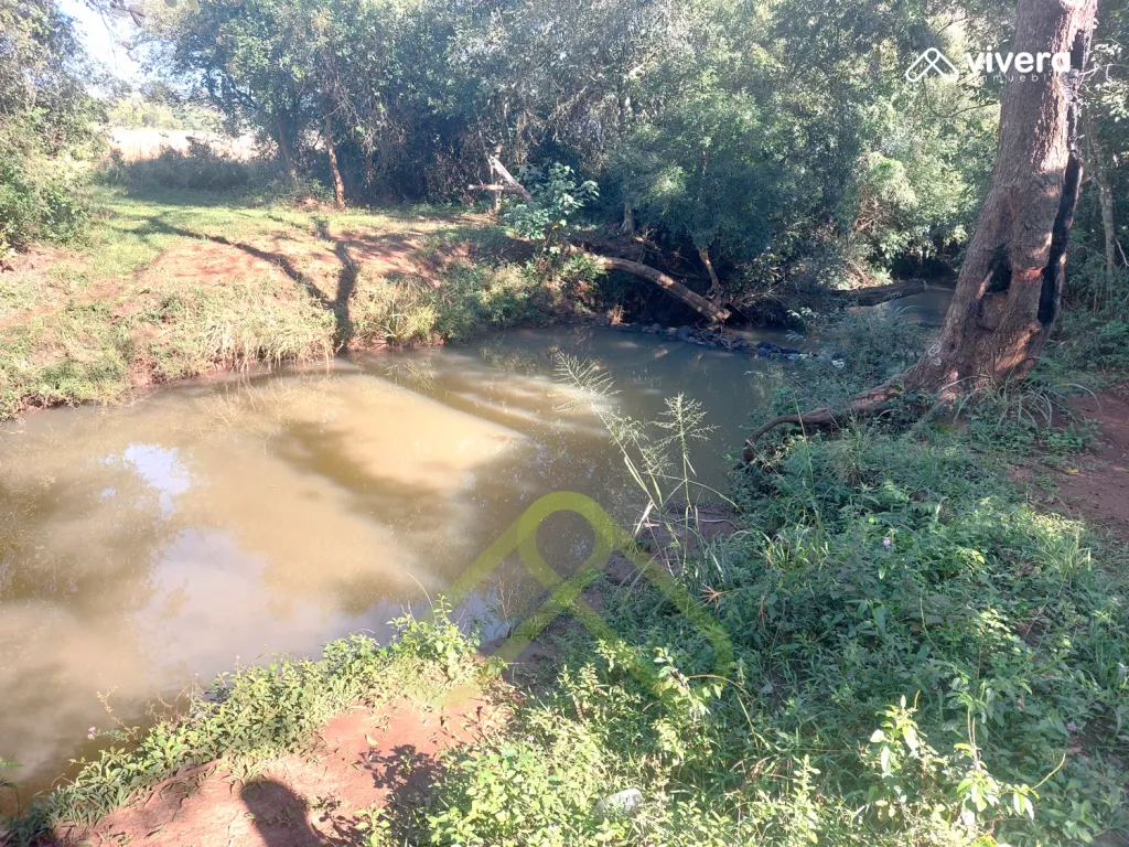 Vendo 1 Ha en Mburika, Cambyreta, Itapua, a 2000 metros del Asfalto — foto 3